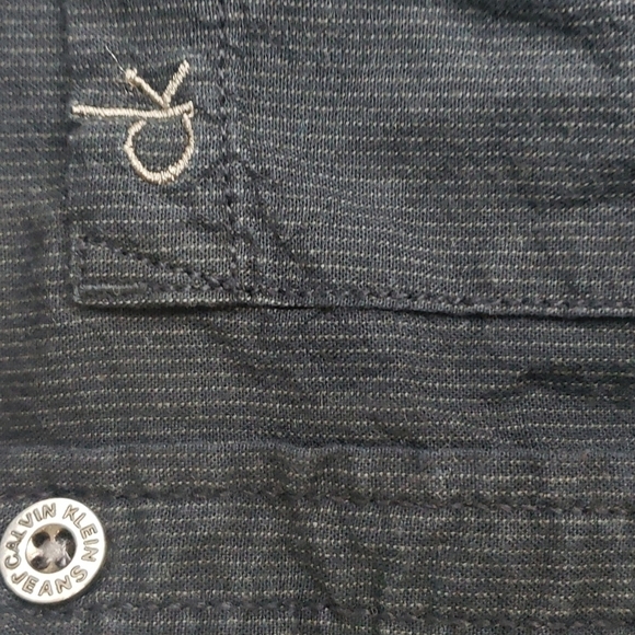 5/$30 CALVIN KLEIN button down collared shirt, Childrens Place Sweater V… - Picture 4 of 5